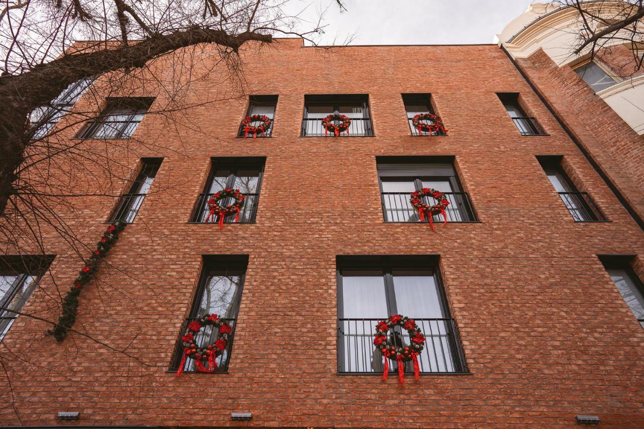 26Bricks Luxury Suites Gran Varadino Esterno foto