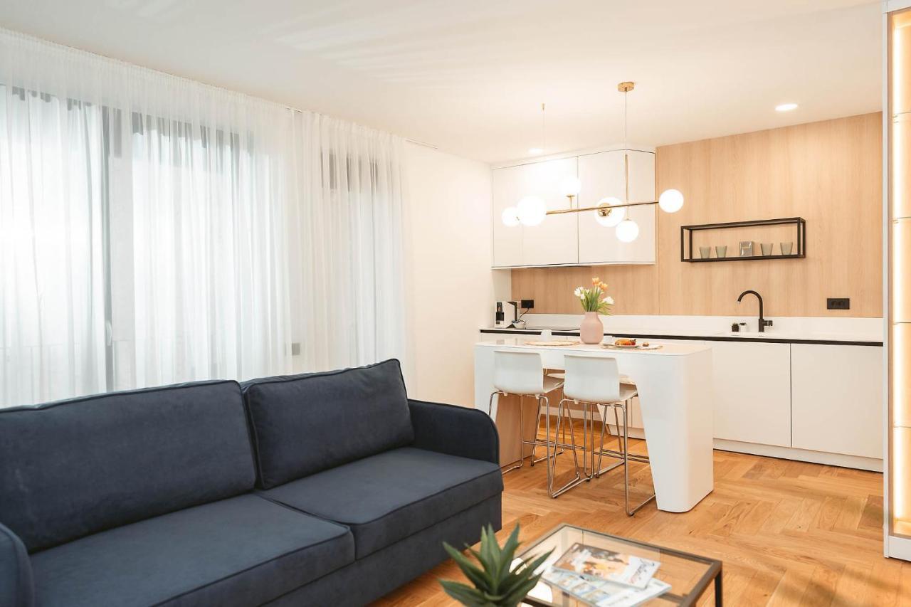 26Bricks Luxury Suites Gran Varadino Esterno foto