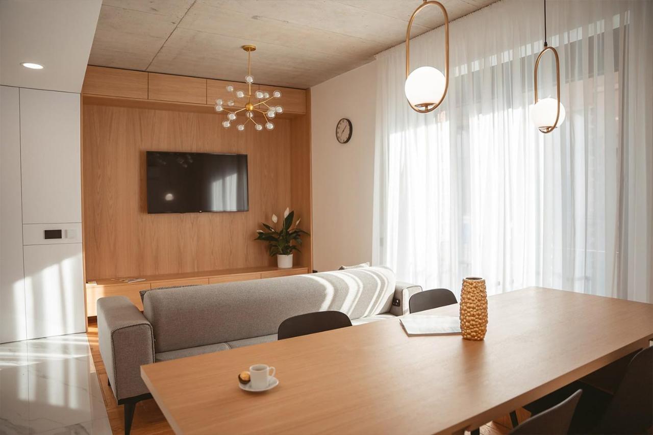 26Bricks Luxury Suites Gran Varadino Esterno foto