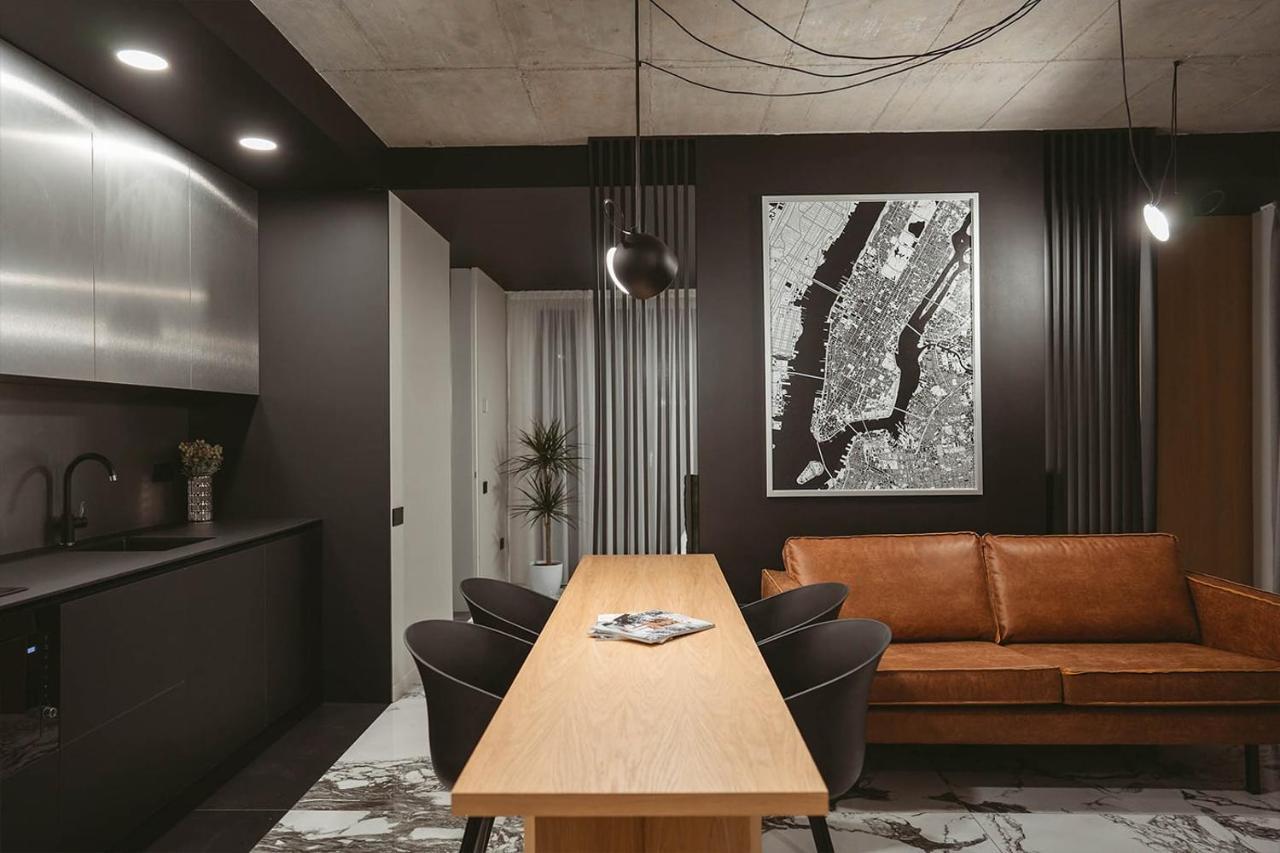 26Bricks Luxury Suites Gran Varadino Esterno foto