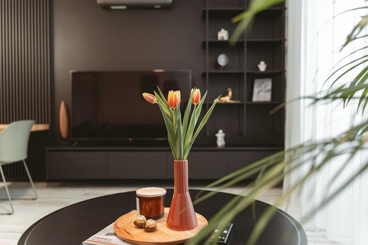 26Bricks Luxury Suites Gran Varadino Esterno foto