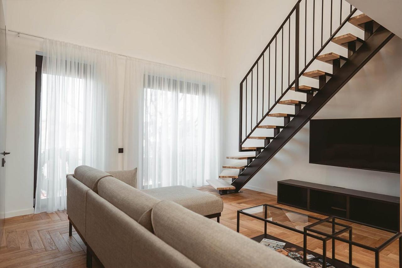 26Bricks Luxury Suites Gran Varadino Esterno foto