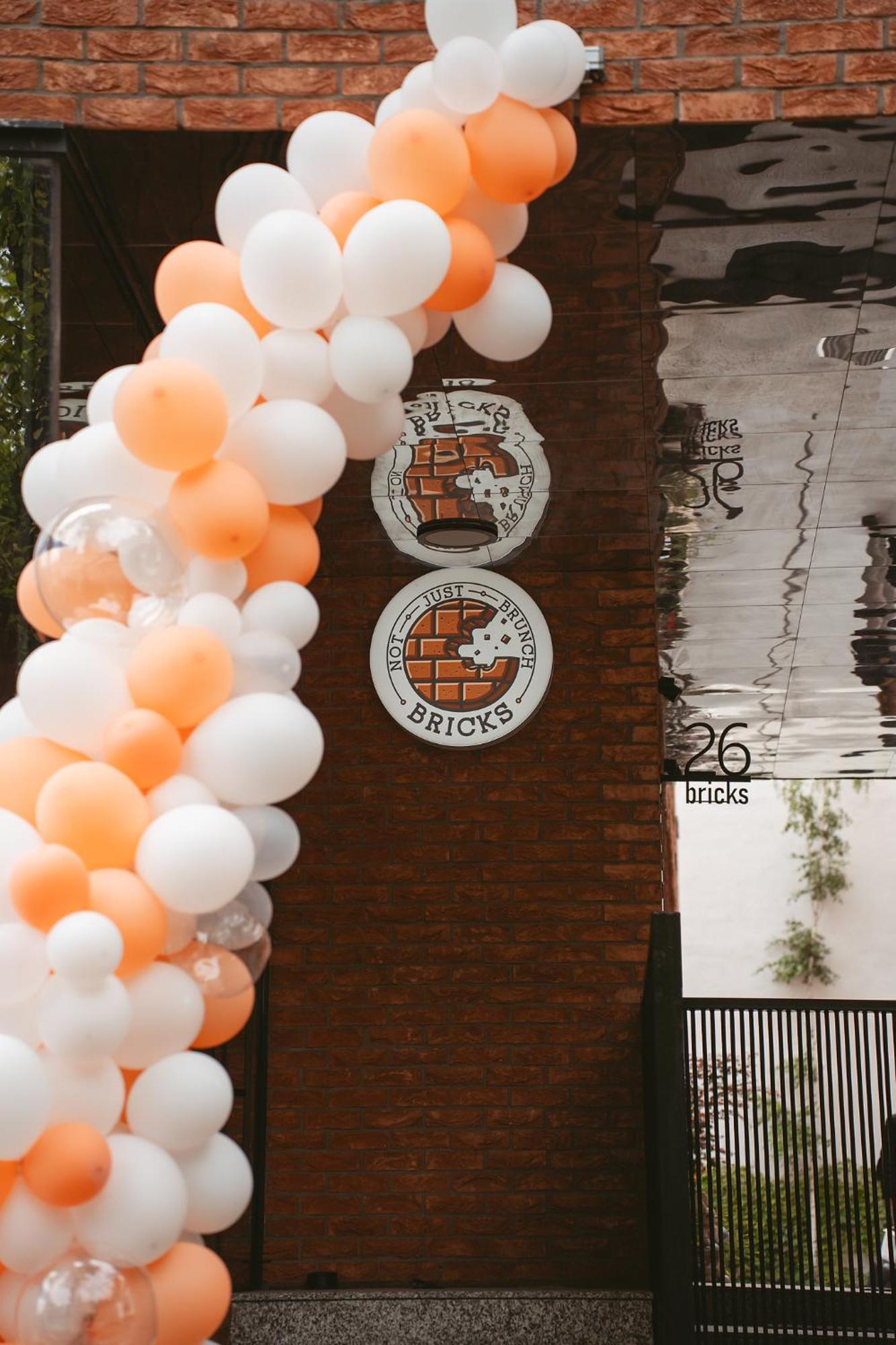 26Bricks Luxury Suites Gran Varadino Esterno foto